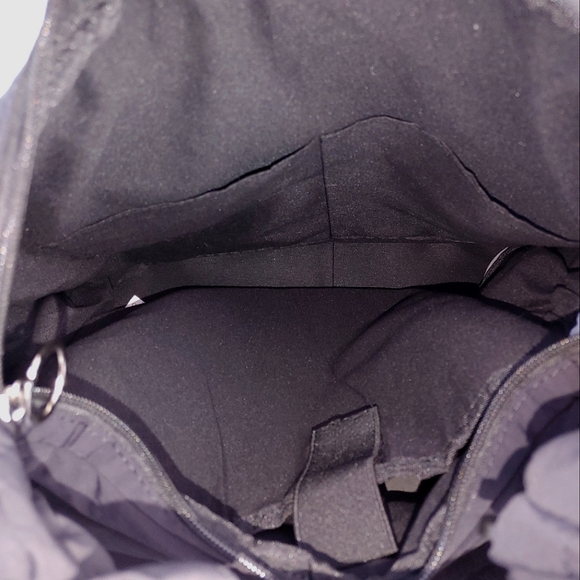 =GEN 'AYCC' All You Can Carry Nylon Black Puff Crossbody Bag - Picture 14 of 16